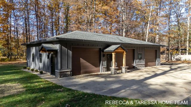 5350 Baldwin Street, Blendon Twp, MI 49426