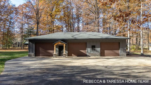 5350 Baldwin Street, Blendon Twp, MI 49426