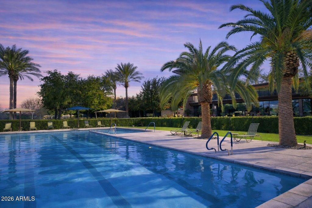 Image 34 of property listing at 11850 W LONE TREE Trail, Peoria, AZ 85383