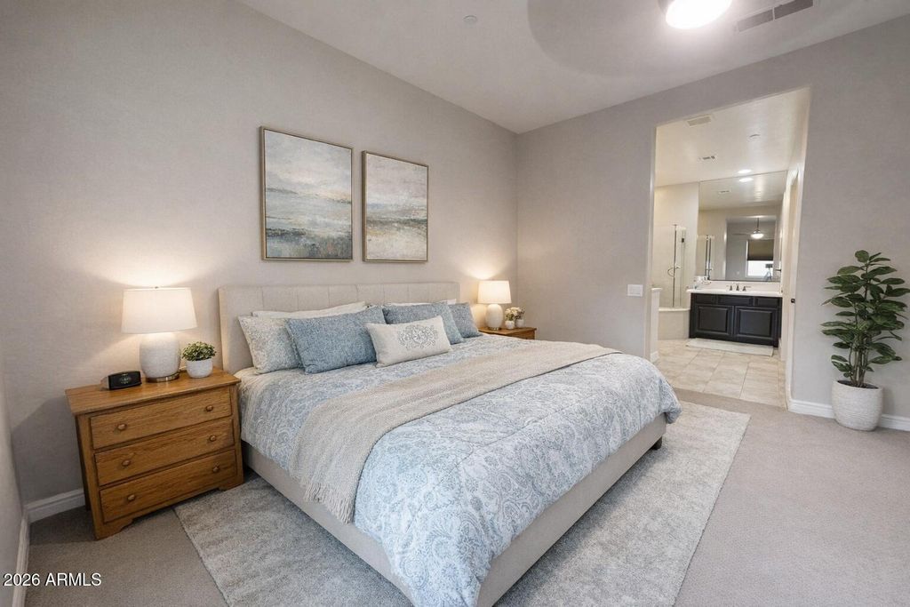 Image 7 of property listing at 11850 W LONE TREE Trail, Peoria, AZ 85383