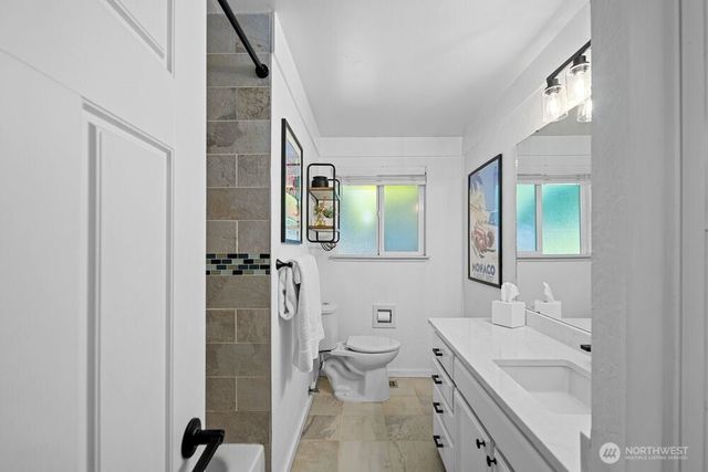 12610 SE 73rd Place, Newcastle, WA 98056