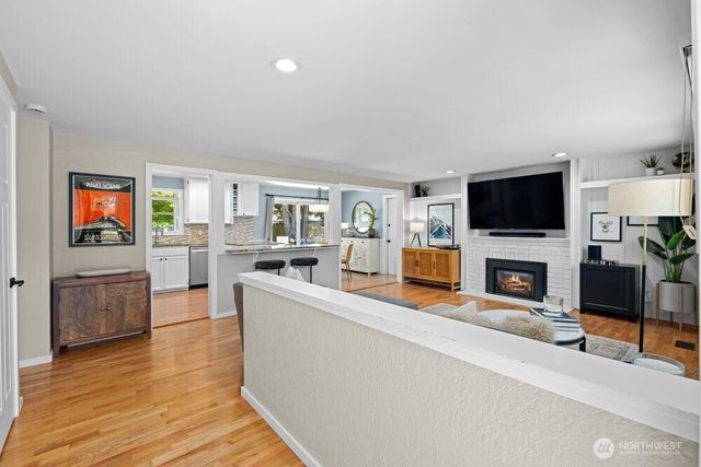 12610 SE 73rd Place, Newcastle, WA 98056