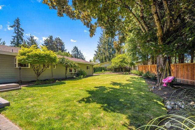 12610 SE 73rd Place, Newcastle, WA 98056