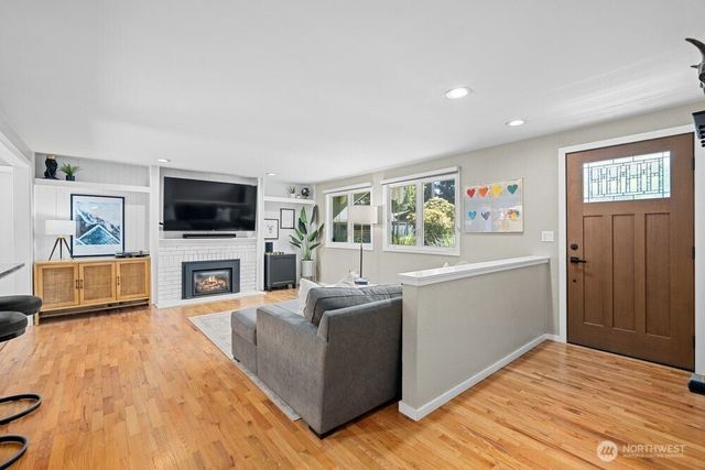 12610 SE 73rd Place, Newcastle, WA 98056