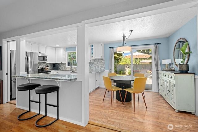 12610 SE 73rd Place, Newcastle, WA 98056