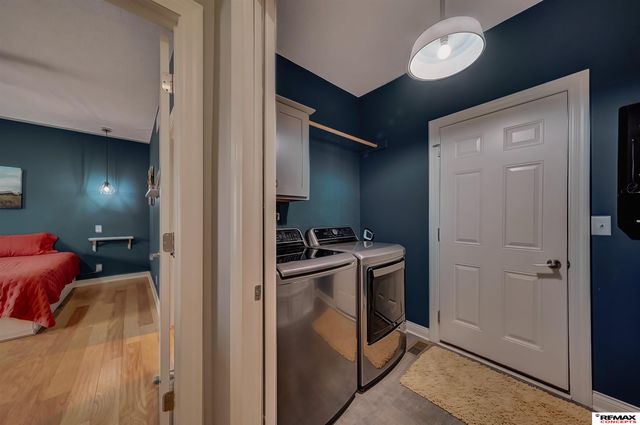 225 Knotty Pine Lane, Seward, NE 68434