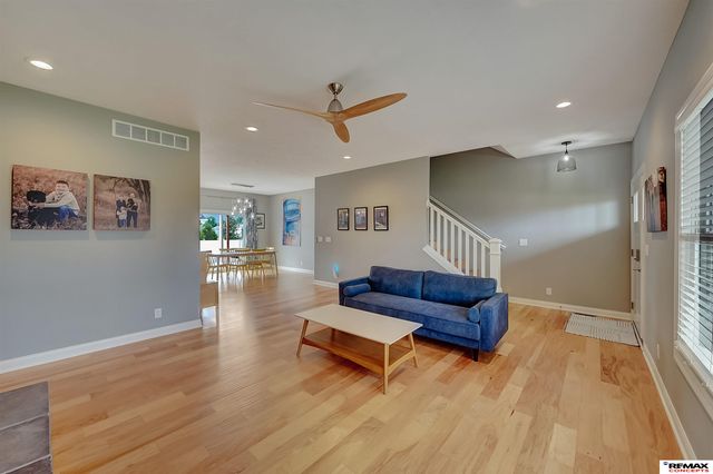 225 Knotty Pine Lane, Seward, NE 68434