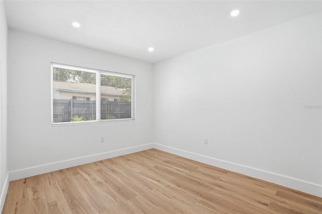 7037 124TH TERRACE, Largo, FL 33773
