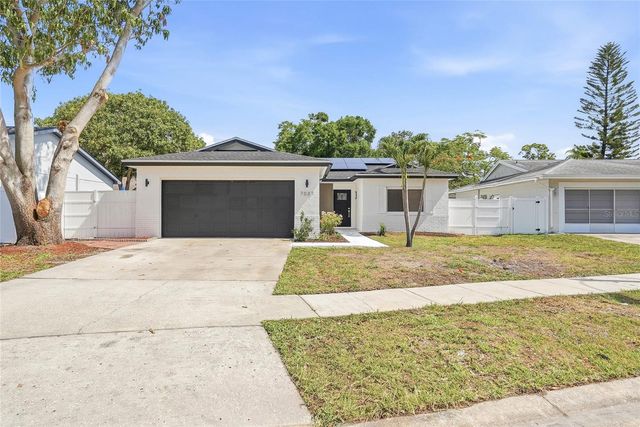 7037 124TH TERRACE, Largo, FL 33773
