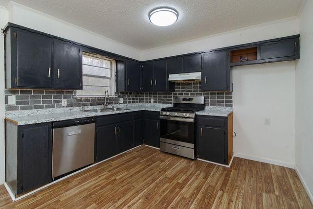 149 E Terry Street, Farmington, AR 72730