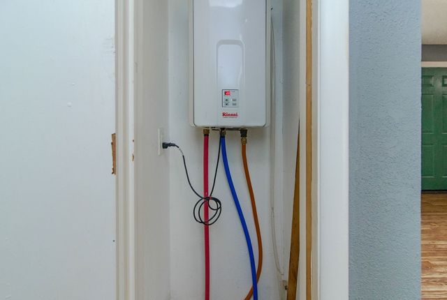 149 E Terry Street, Farmington, AR 72730