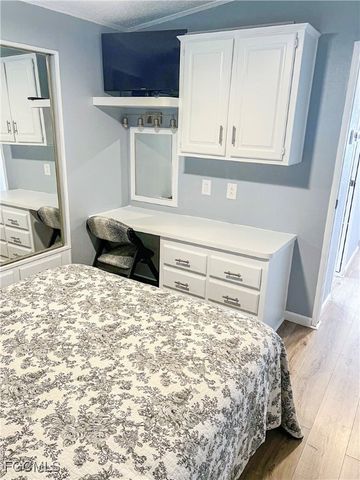 11117 Stardust DR, Fort Myers, FL 33908