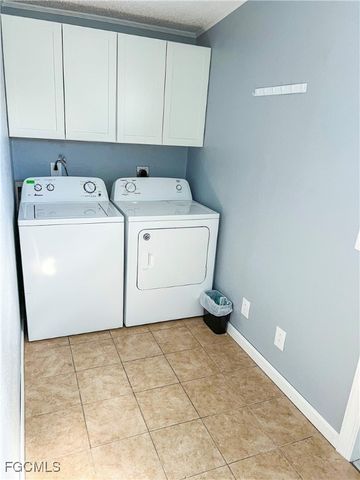 11117 Stardust DR, Fort Myers, FL 33908