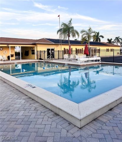 11117 Stardust DR, Fort Myers, FL 33908