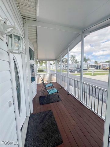 11117 Stardust DR, Fort Myers, FL 33908