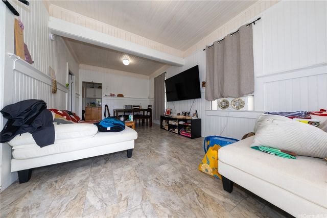 1517 Miller Street, Honolulu, HI 96813