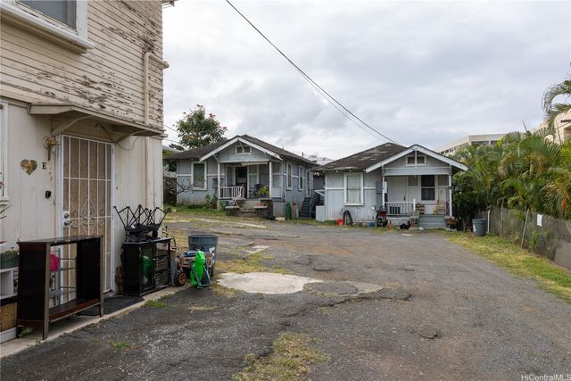 1517 Miller Street, Honolulu, HI 96813