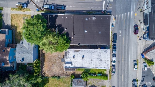 305 NE 65th Street, Seattle, WA 98115