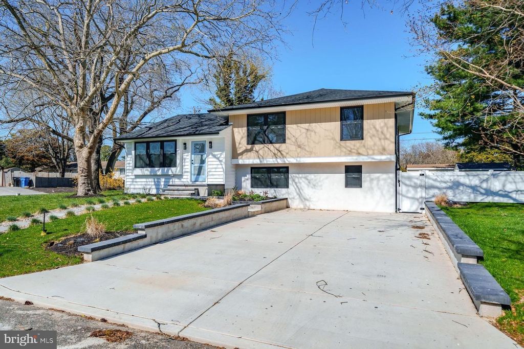 29 E HOLLYWOOD LN, Marmora, NJ 08223