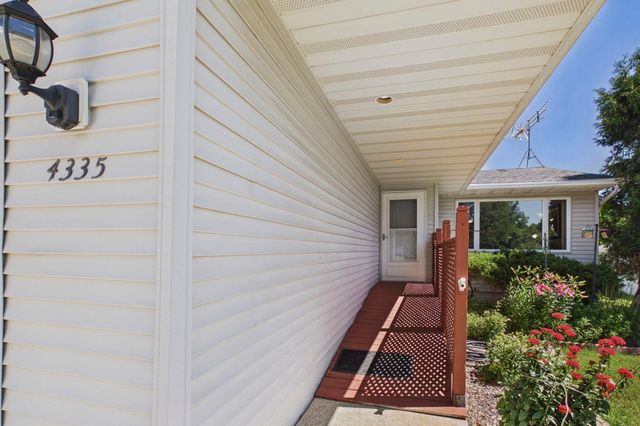 4335 Valley Drive NW, Rochester, MN 55901