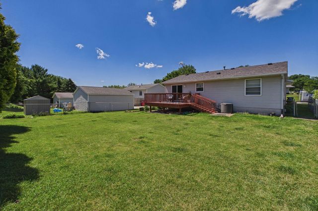 4335 Valley Drive NW, Rochester, MN 55901
