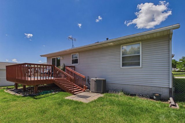 4335 Valley Drive NW, Rochester, MN 55901