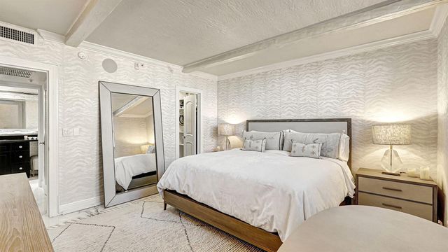 3000 S Ocean Drive 920, Hollywood, FL 33019