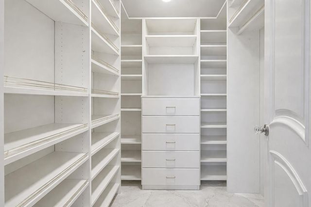 3000 S Ocean Drive 920, Hollywood, FL 33019