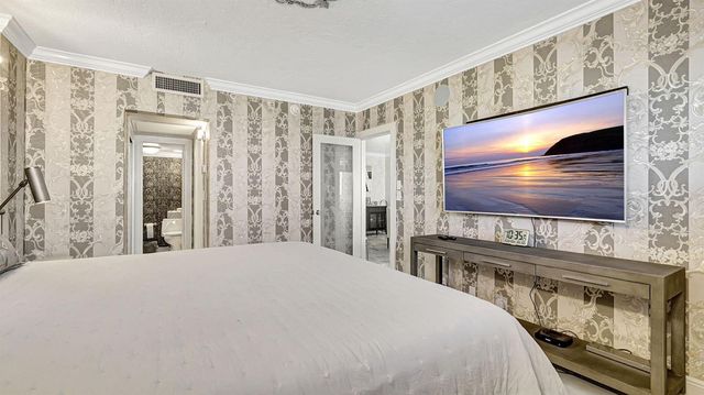 3000 S Ocean Drive 920, Hollywood, FL 33019