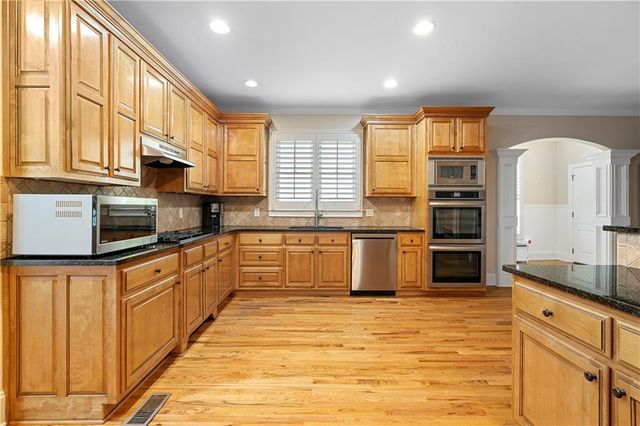 321 River Green Avenue, Canton, GA 30114