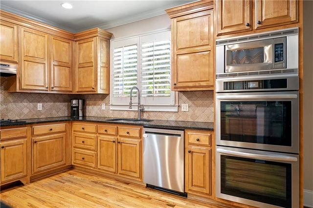 321 River Green Avenue, Canton, GA 30114