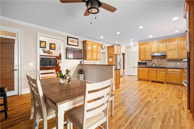 321 River Green Avenue, Canton, GA 30114
