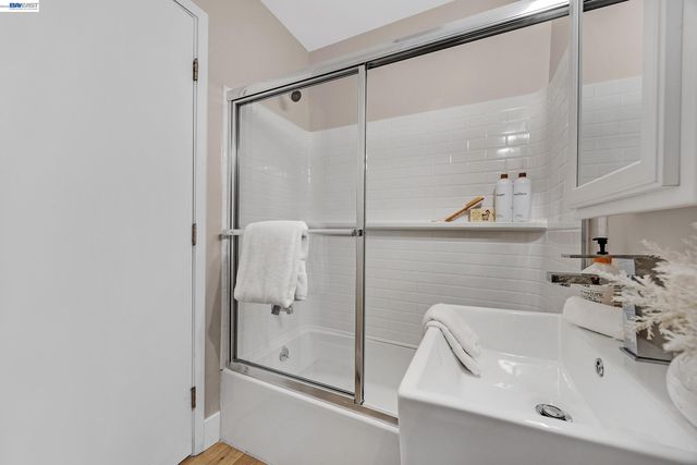 319 Elvira, Livermore, CA 94550