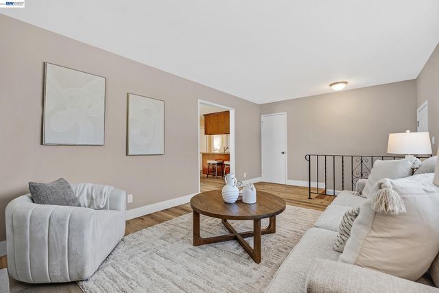 319 Elvira, Livermore, CA 94550