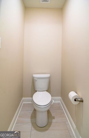 2048 Meadow Cove Drive, Valdosta, GA 31605