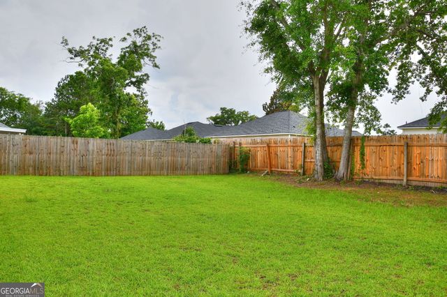 2048 Meadow Cove Drive, Valdosta, GA 31605