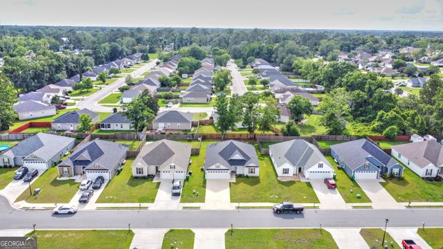 2048 Meadow Cove Drive, Valdosta, GA 31605