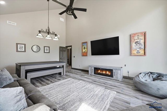 21173 TURKEY TRAIL, Lead, SD 57754