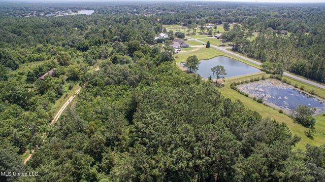 15320 Walter Smith Road, Gulfport, MS 39503