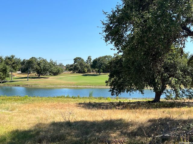 101 Bryan Marsh, Blanco, TX 78606