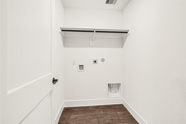 9352 Hard Rock Road, Conroe, TX 77303