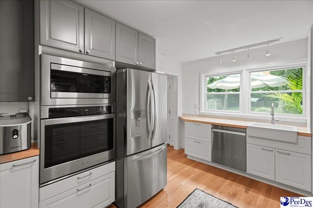 12 Murray Circle, Cheraw, SC 29520