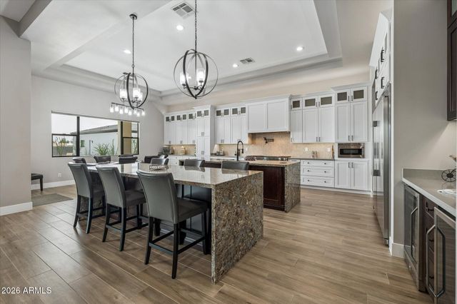 35909 N 10TH Avenue, Phoenix, AZ 85086