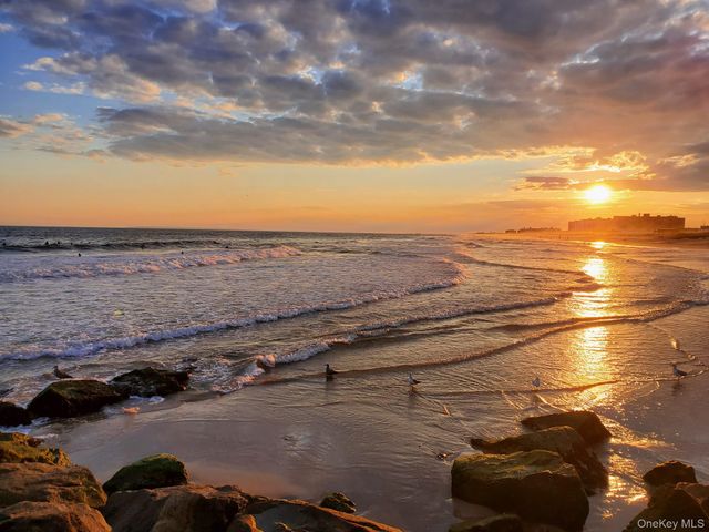 133 Beach 120 Street 2C, Rockaway Park, NY 11694