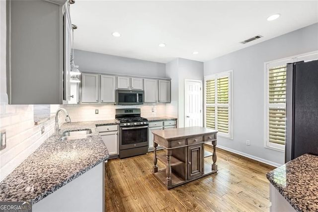352 Suwanee Avenue, Suwanee, GA 30024