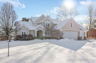 6978 Highland Drive W, Allendale Twp, MI 49401