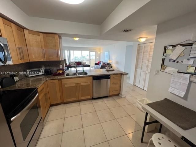 4900 N Ocean Blvd 1101, Lauderdale By The Sea, FL 33308