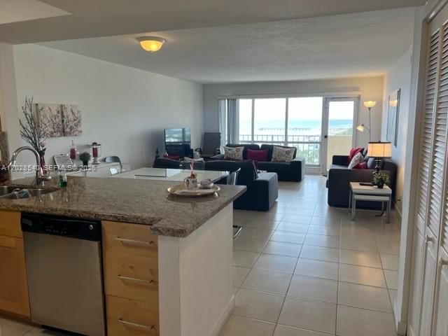 4900 N Ocean Blvd 1101, Lauderdale By The Sea, FL 33308