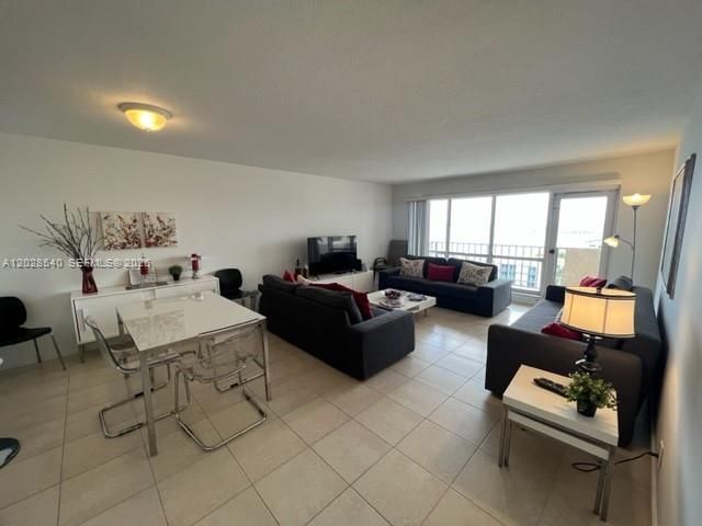 4900 N Ocean Blvd 1101, Lauderdale By The Sea, FL 33308