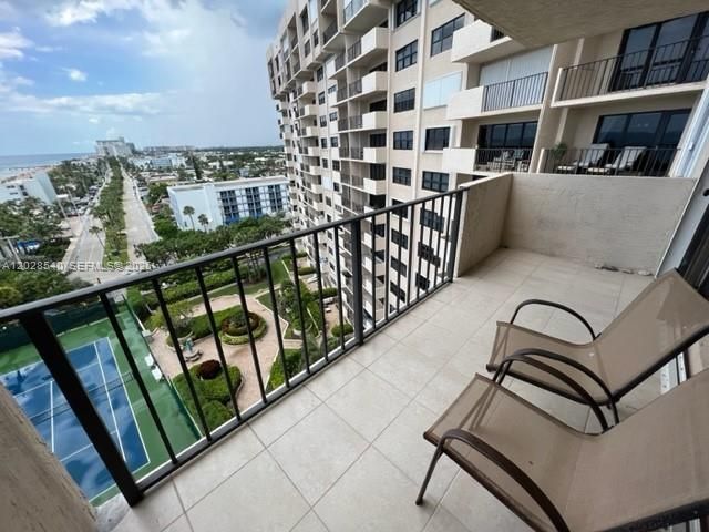 4900 N Ocean Blvd 1101, Lauderdale By The Sea, FL 33308